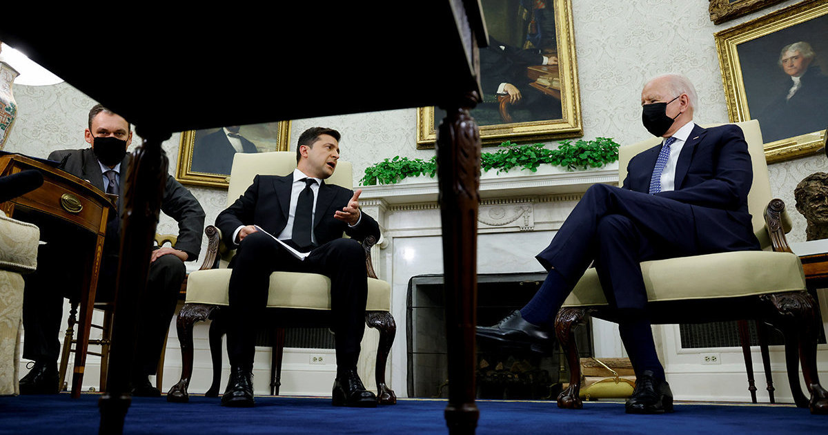 NV.ua (Украина): Длился около 30 минут. Зеленский рассказал, каким был ответ Байдена о членстве Украины в НАТО (NV.ua)