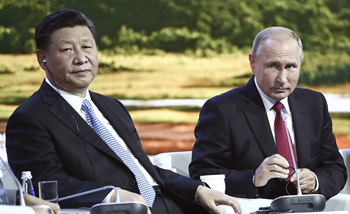 Президент России Владимир Путин и председатель КНР Си Цзиньпин